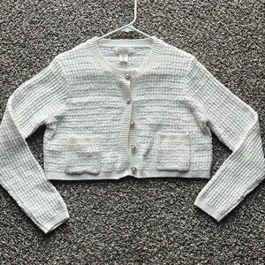 White Jessica Simpson Cropped Cardigan w/Pearl Buttons and Pockets, size medium